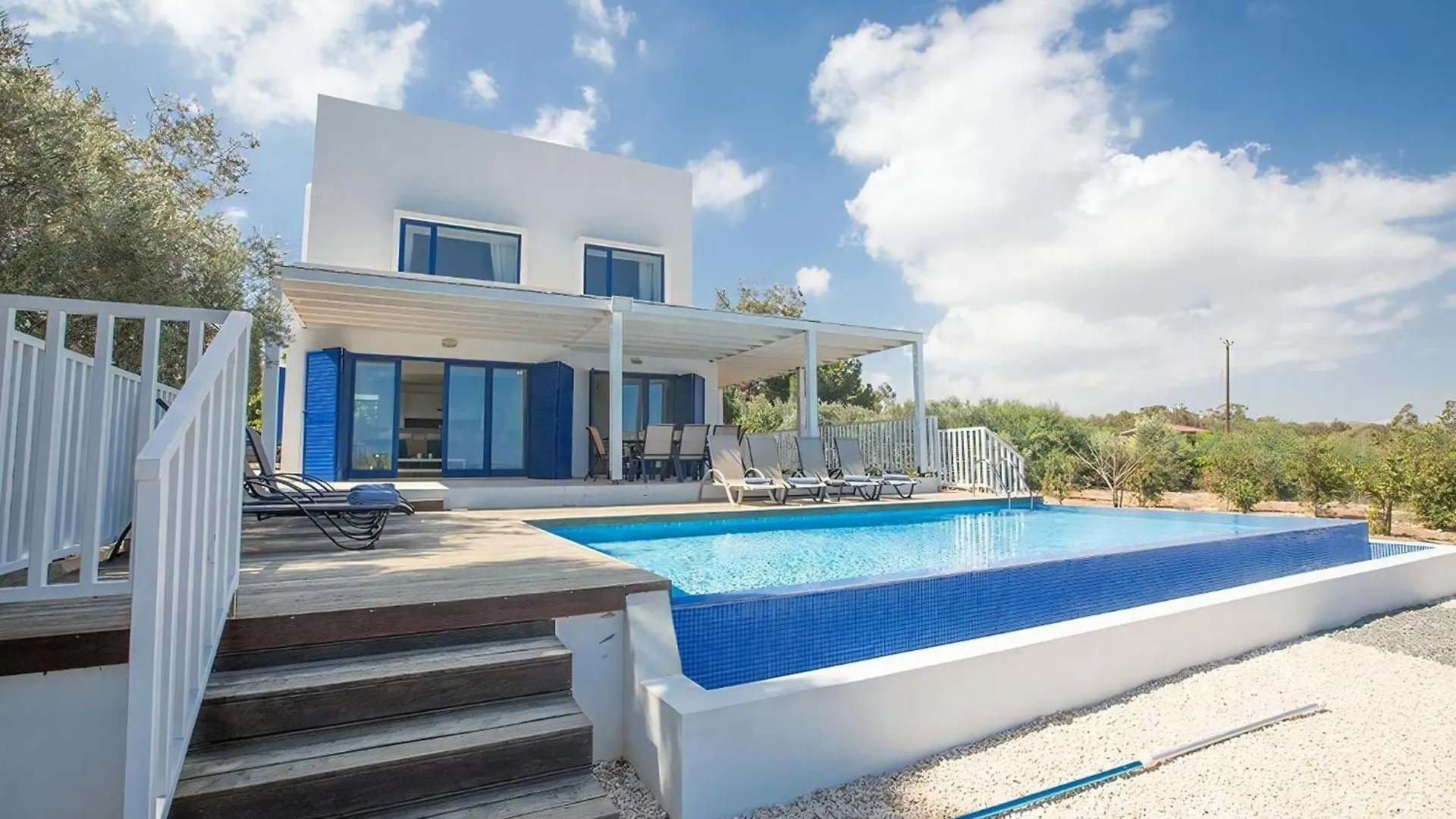 Villa Ioanni Helios - Stunning 4 Bedroom Protaras Villa - Few Minutes Drive To Fig Tree Bay Cyprus