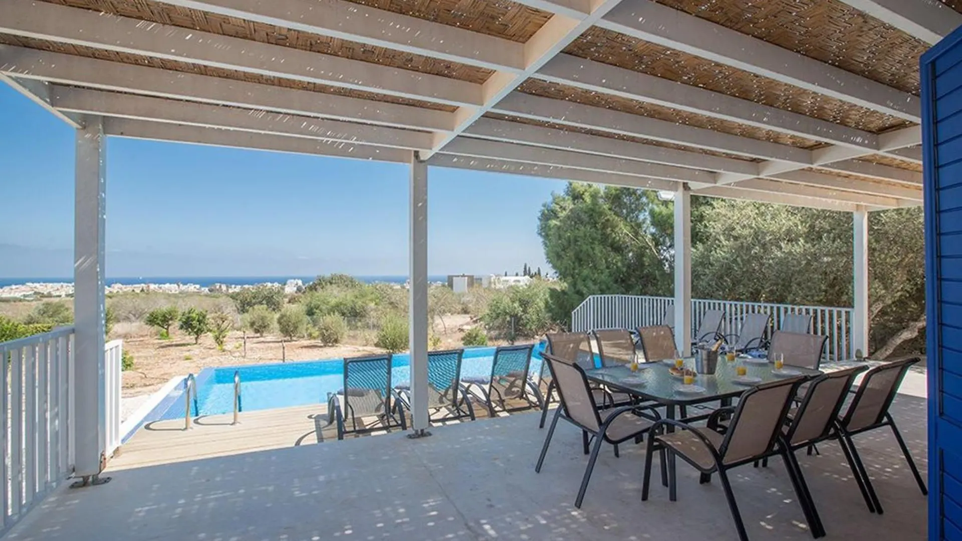 Villa Ioanni Helios - Stunning 4 Bedroom Protaras Villa - Few Minutes Drive To Fig Tree Bay Cypern